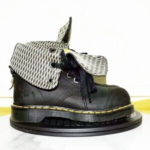 Dr Marten Leah Steel Toe Combat Work Boots UK 3 US 5 (Seems to fit like a 6.5)